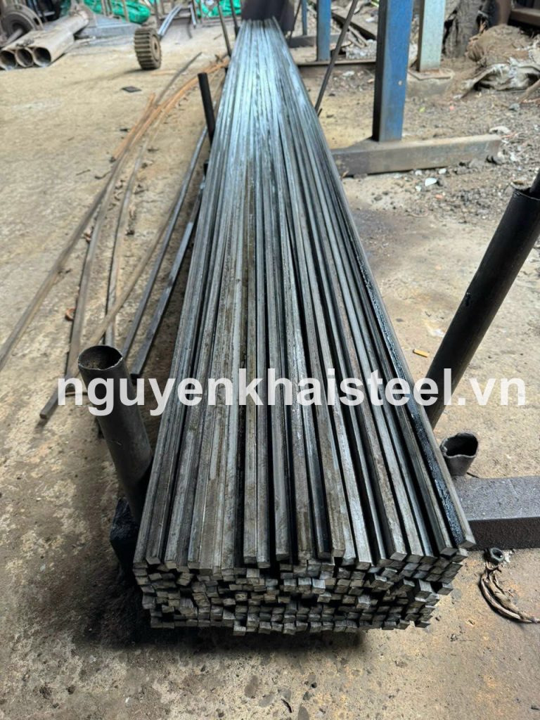 Bảng Giá Thép Vuông Đặc Các Loại 10x10 đến 100x100 Năm 2025