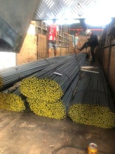 Thép Vuông Đặc Làm Cửa Cổng, Lan Can – Báo Giá 2025